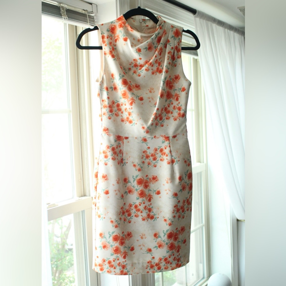 NWOT BLACK HALO Corrine Floral Sheath Dress (Size 0/XS) - Picture 5 of 8